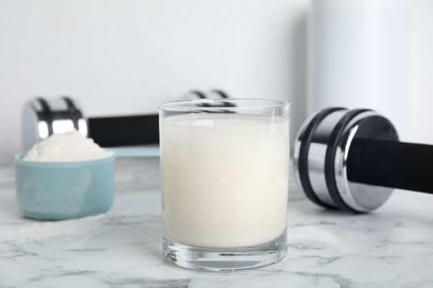 Should You Take Casein Protein Before Bed?