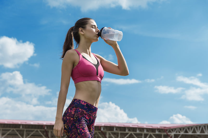 How Much Water Should You Drink With Creatine?