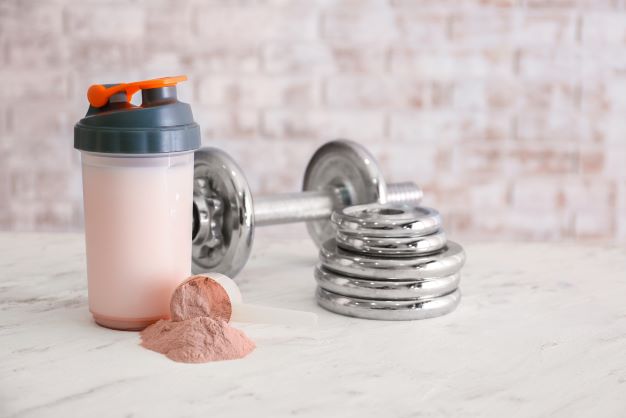 The Dangerous Truth:  Heavy Metal Contaminates in Whey Protein Powder