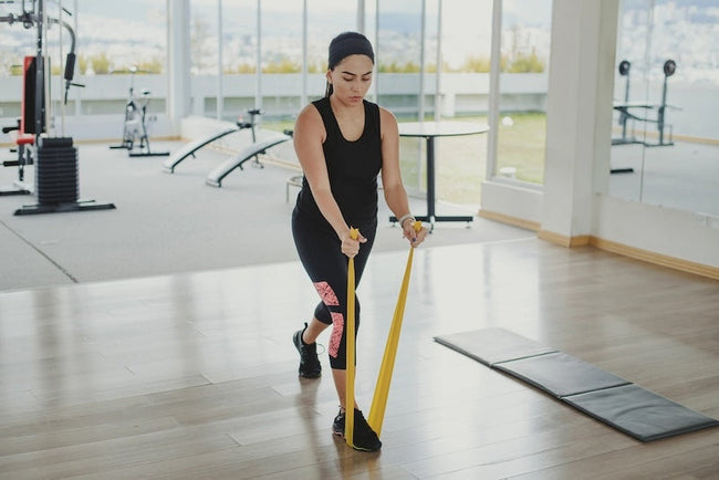 Does Creatine HCL Cause Bloating? What Science and Users Say