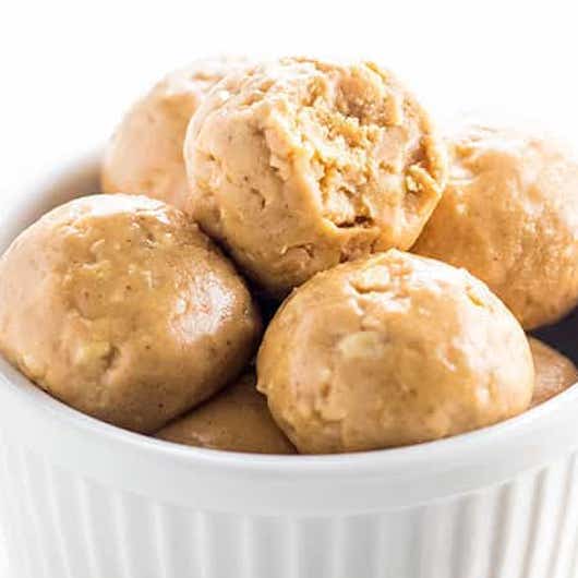 Quick 5-Minute Protein Ball Recipe to Make with Vanilla Protein Powder