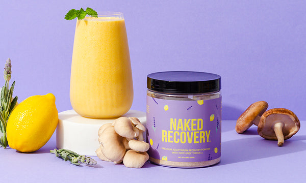 Ajoutez notre poudre adaptogène de récupération aux smoothies, aux mélanges de jus ou à d'autres boissons. A utiliser de préférence avant ou après une séance d'entraînement ou tout au long de la journée.
