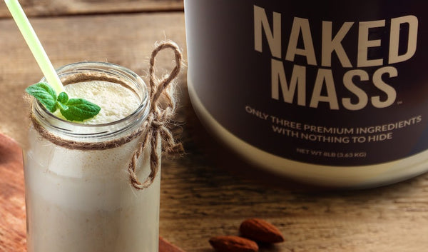 Ajoutez notre agent de gain de masse aux boissons protéinées, aux bols de smoothie et aux préparations culinaires. A consommer de préférence entre les repas, après une séance d'entraînement ou avant de se coucher.